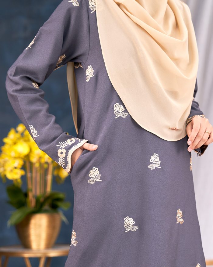 Baju Kurung Riau Sulam Songket Puteri Hang Li Po - Mawar Grey - Image 3