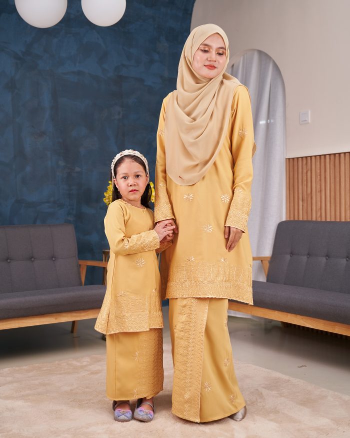 Baju Kurung Riau Sulam Songket Puteri Hang Li Po Kids - Seroja Yellow - Image 7