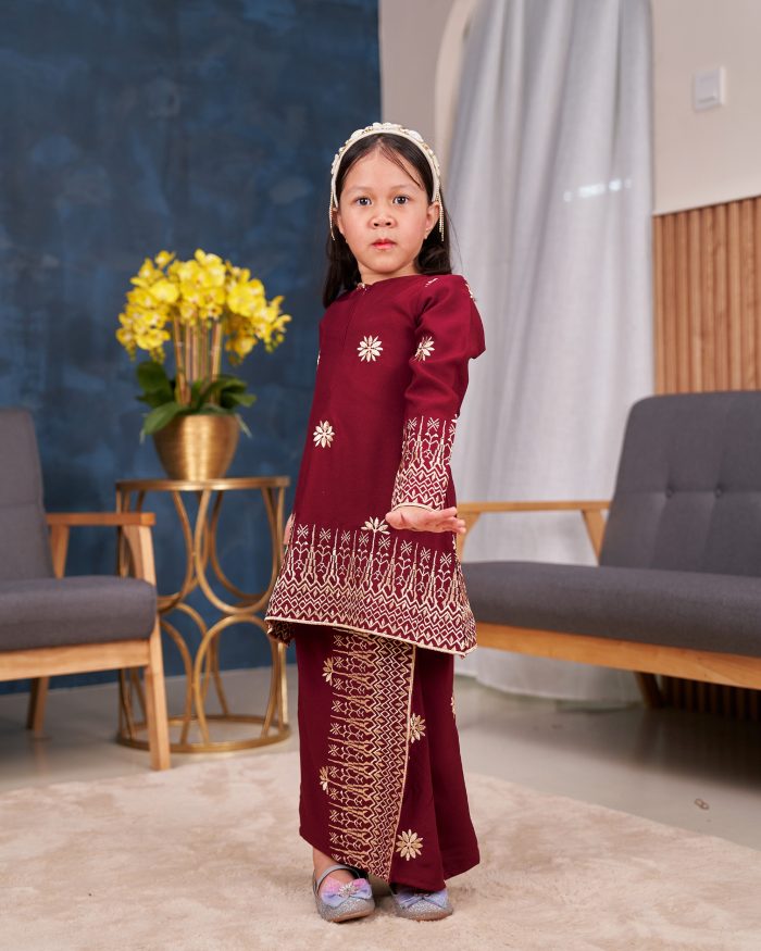 Baju Kurung Riau Sulam Songket Puteri Hang Li Po Kids - Seroja Maroon