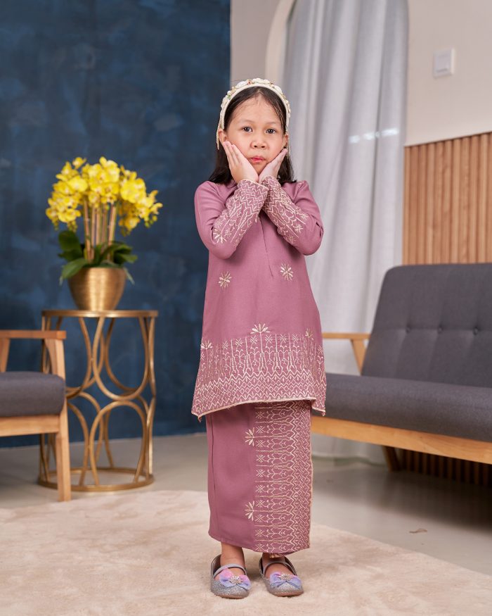 Baju Kurung Riau Sulam Songket Puteri Hang Li Po Kids - Seroja Purple Mauve - Image 3