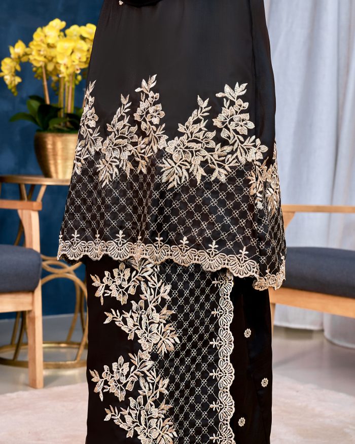 Baju Kurung Sulam Songket Tun Lestari - Kuntum Black - Image 5