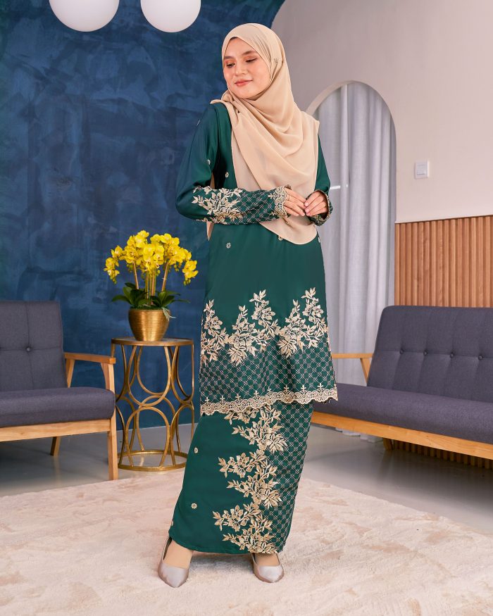 Baju Kurung Sulam Songket Tun Lestari - Kuntum Green