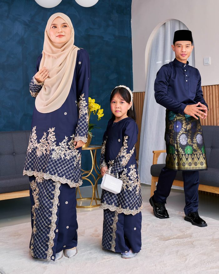 Baju Kurung Sulam Songket Tun Lestari - Kuntum Navy Blue - Image 7