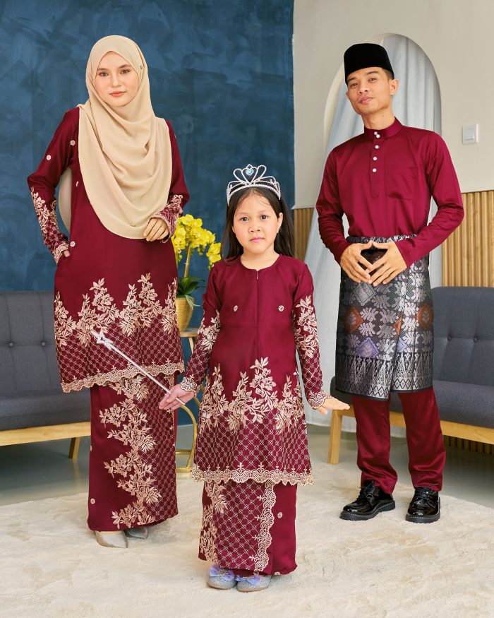 Baju Kurung Sulam Songket Tun Lestari - Kuntum Maroon - Image 6