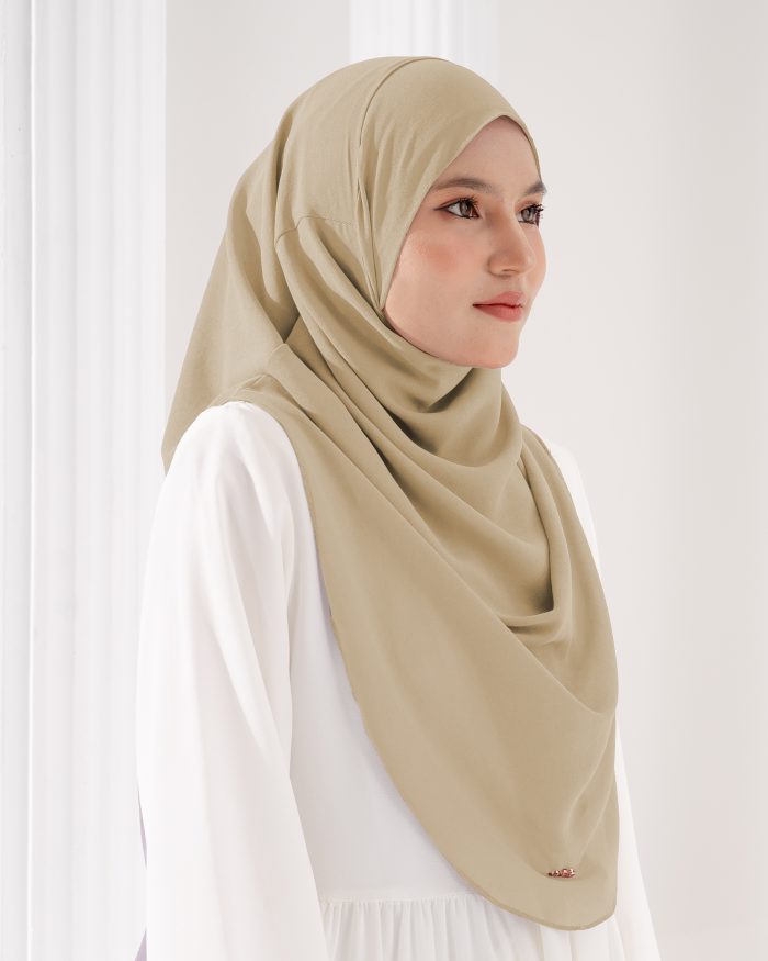Tudung Sarung Instant Chiffon Lustia (L) - Pine Nude - Image 3