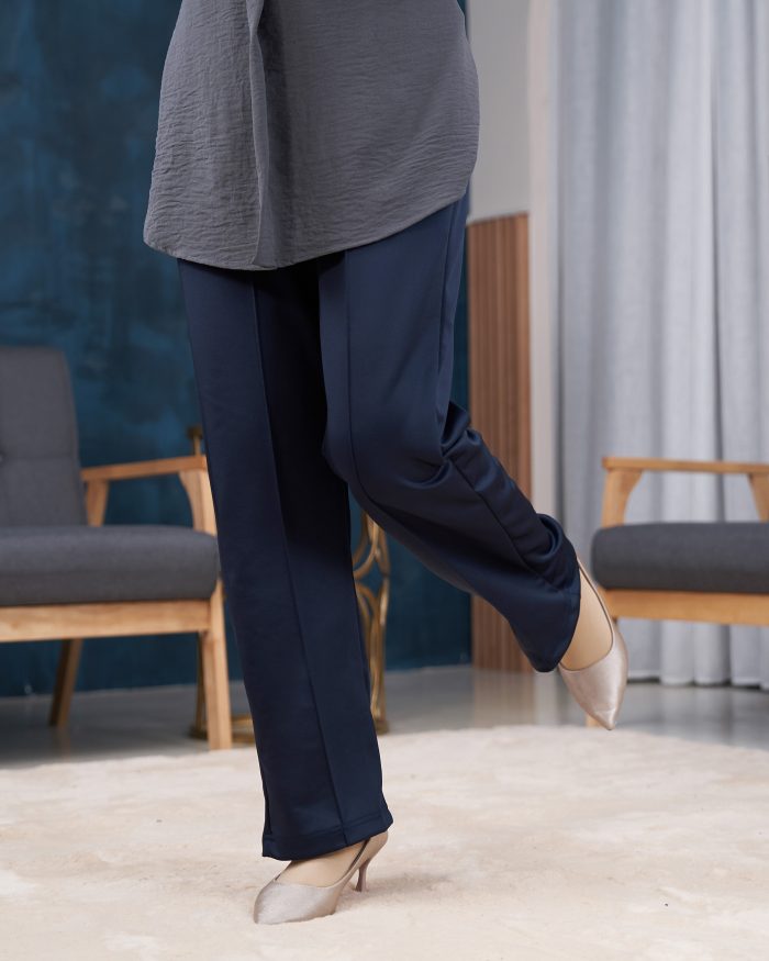 Pants Lova 2.0 - Navy Blue - Image 3