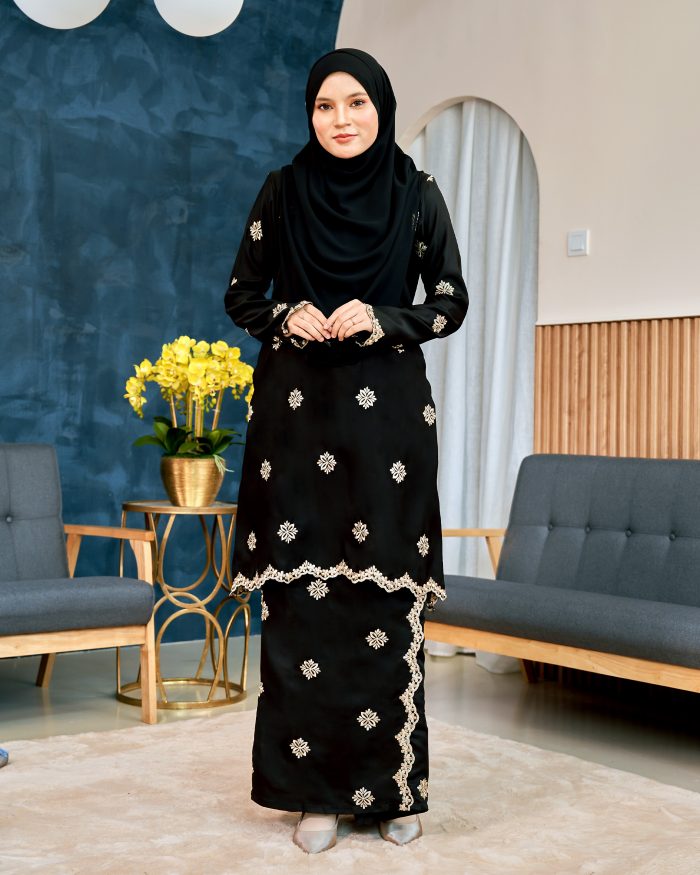 Baju Kurung Sulam Songket Tun Lestari - Anggerik Black - Image 3