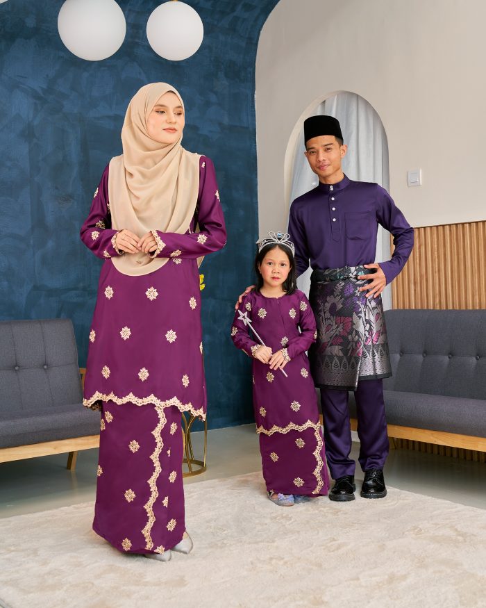 Baju Kurung Sulam Songket Tun Lestari - Anggerik Purple - Image 8