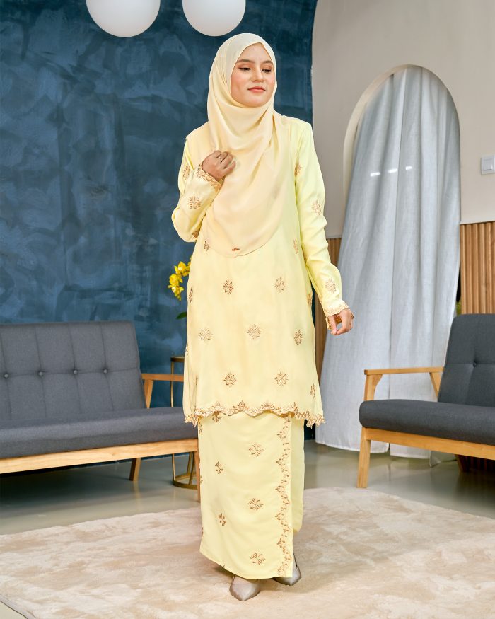 Baju Kurung Sulam Songket Tun Lestari - Anggerik Yellow - Image 3