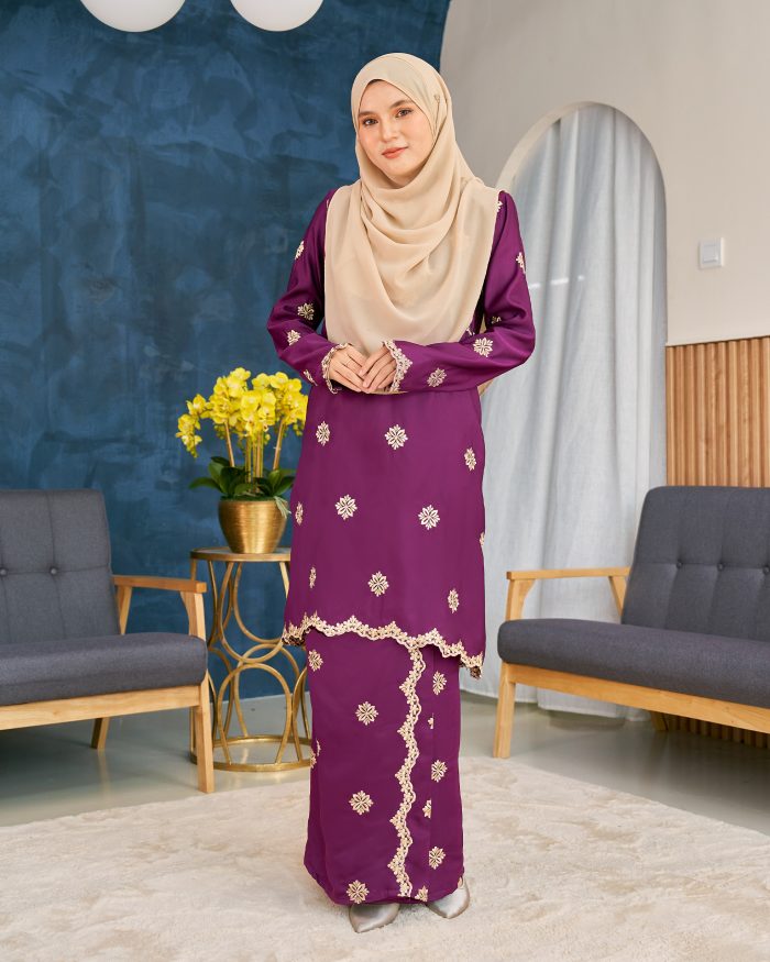 Baju Kurung Sulam Songket Tun Lestari - Anggerik Purple