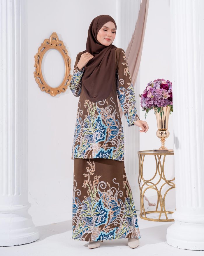 Baju Kurung Moden Batik Sultanah 2.0 - Dangsari Dark Brown