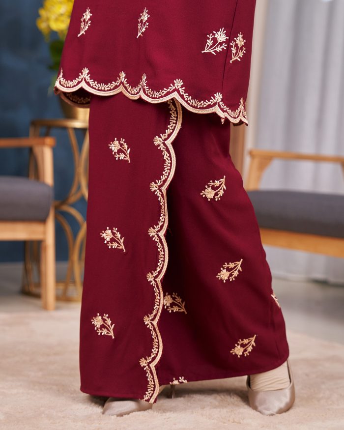 Baju Kurung Moden Sulam Songket Dang Anum - Jasmin Maroon - Image 5