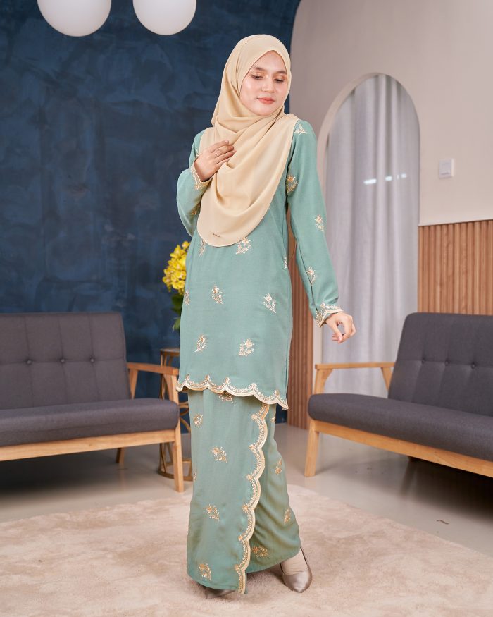 Baju Kurung Moden Sulam Songket Dang Anum - Jasmin Mint