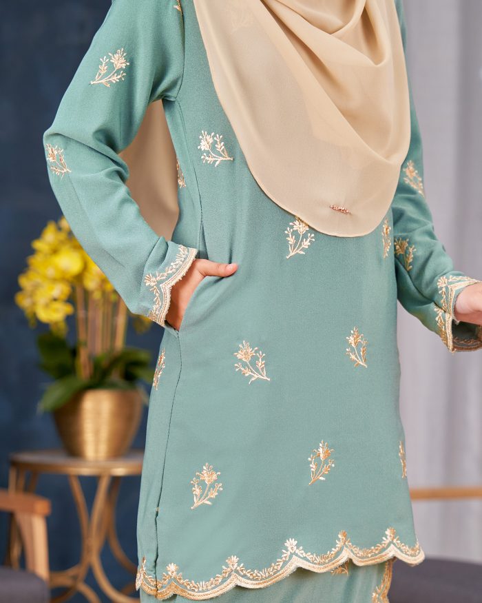 Baju Kurung Moden Sulam Songket Dang Anum - Jasmin Mint - Image 6