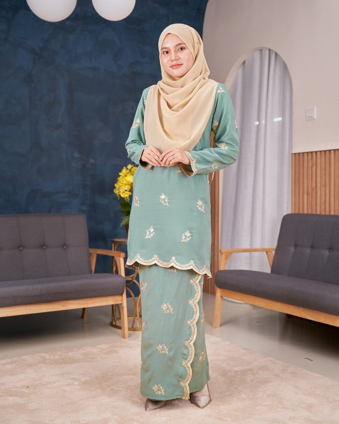 Baju Kurung Moden Sulam Songket Dang Anum - Jasmin Mint - Image 4