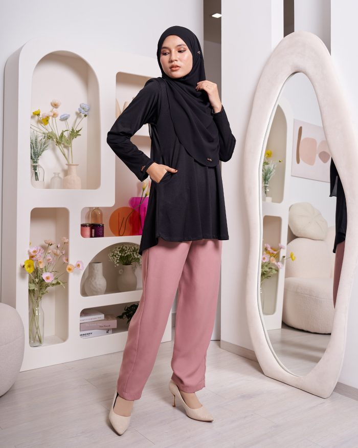 Blouse Luqq - Black - Image 2