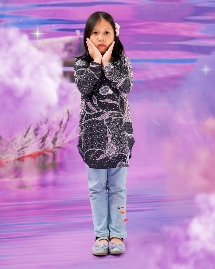 Blouse Printed Lika Kids - Suria Lavender - Image 3