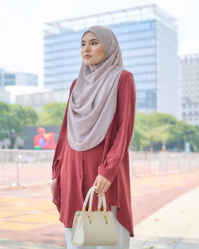 Blouse Syaza 2.0 - Hibiscus - Image 4