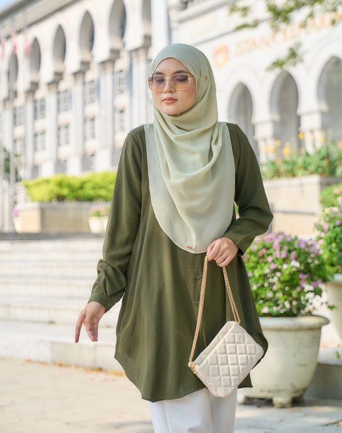 Blouse Syaza 2.0 - Olive Green - Image 4