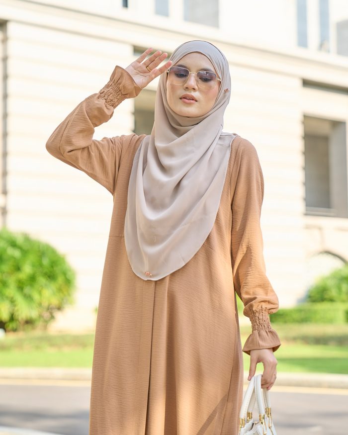 Dress Siti Nordiana - Tawny Brown - Image 4