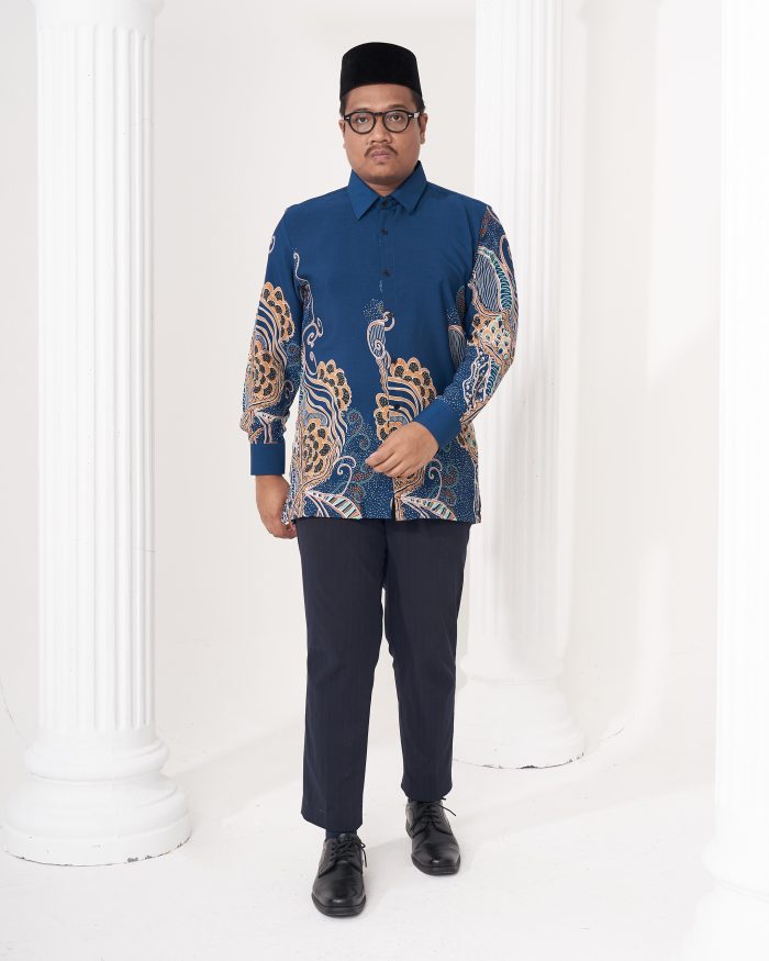 Baju Kemeja Batik Sultan 2.0 - Renjana Navy Blue - Image 3