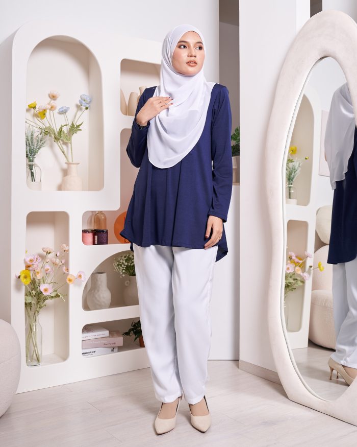 Blouse Luqq - Navy Blue - Image 6