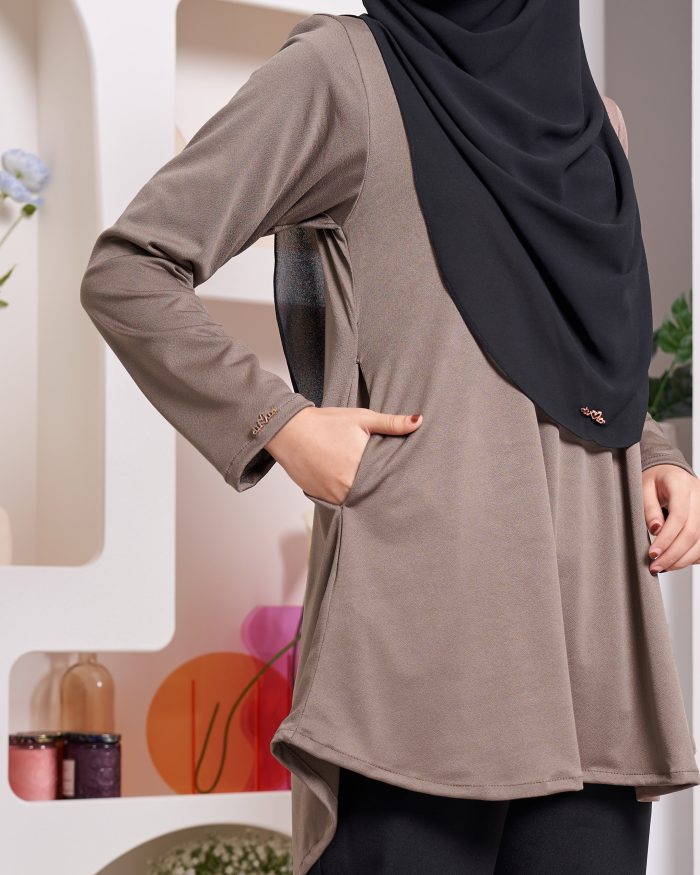 Blouse Luqq - Sephia Brown - Image 5