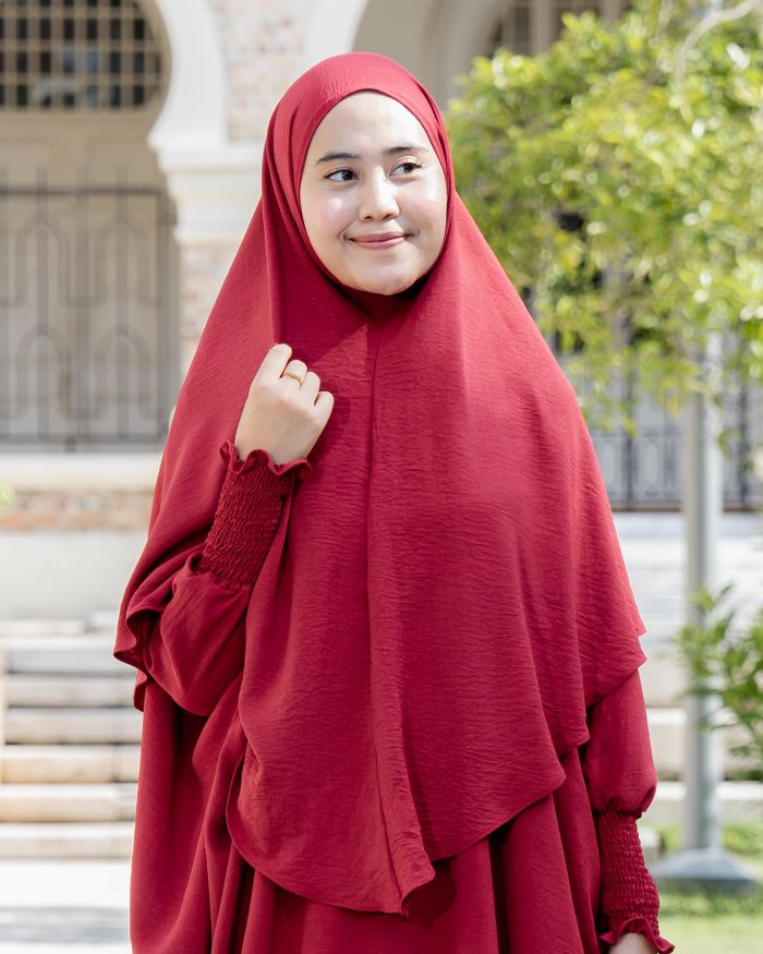 Khimar Reyfa - Scarlet Maroon
