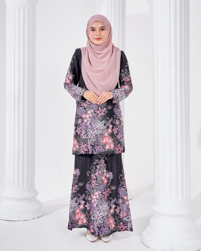 Baju Kurung Moden Batik Sultanah 3.0 - Adiwarna Black