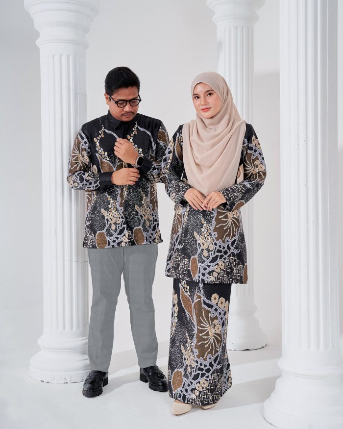 Baju Kurung Moden Batik Sultanah 3.0 - Arjuna Black Brown - Image 7