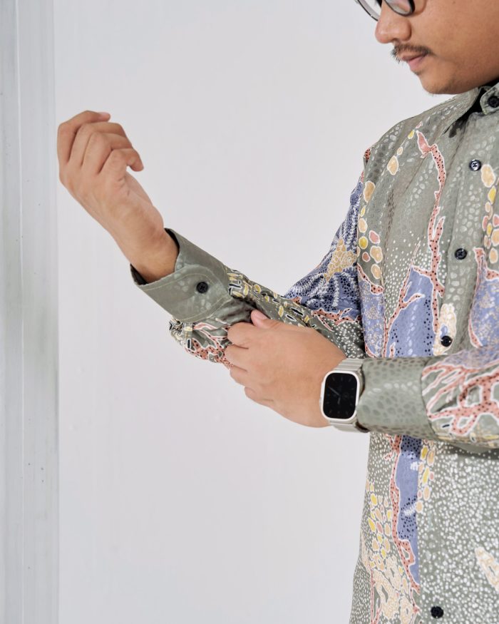 Baju Kemeja Batik Sultan 3.0 - Arjuna Olive Green - Image 4