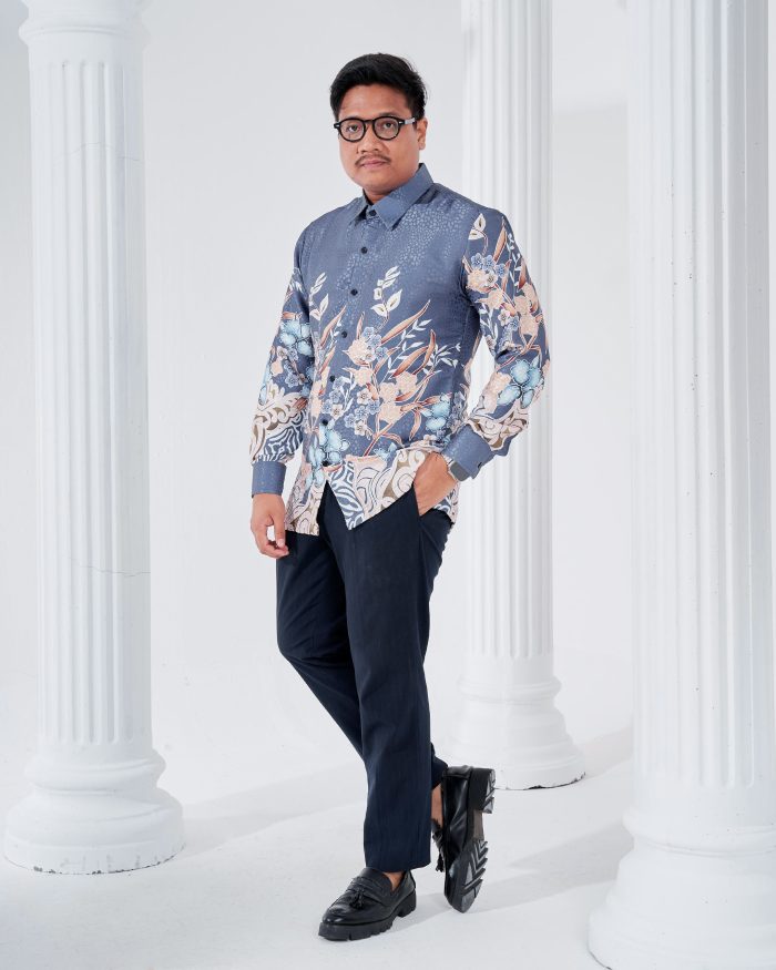 Baju Kemeja Batik Sultan 3.0 - Kirana Ash Grey - Image 3