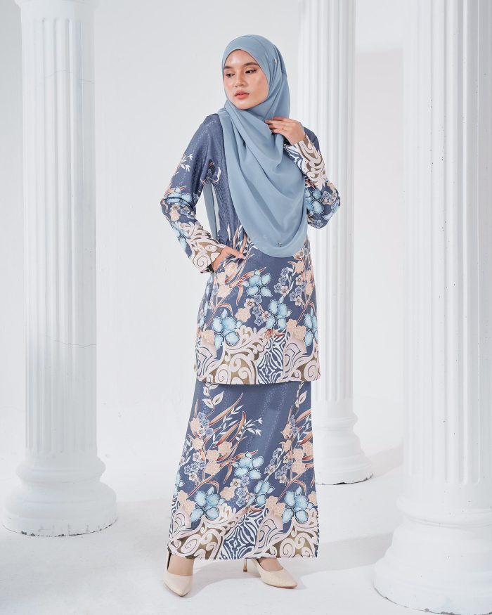 Baju Kurung Moden Batik Sultanah 3.0 - Kirana Ash Grey