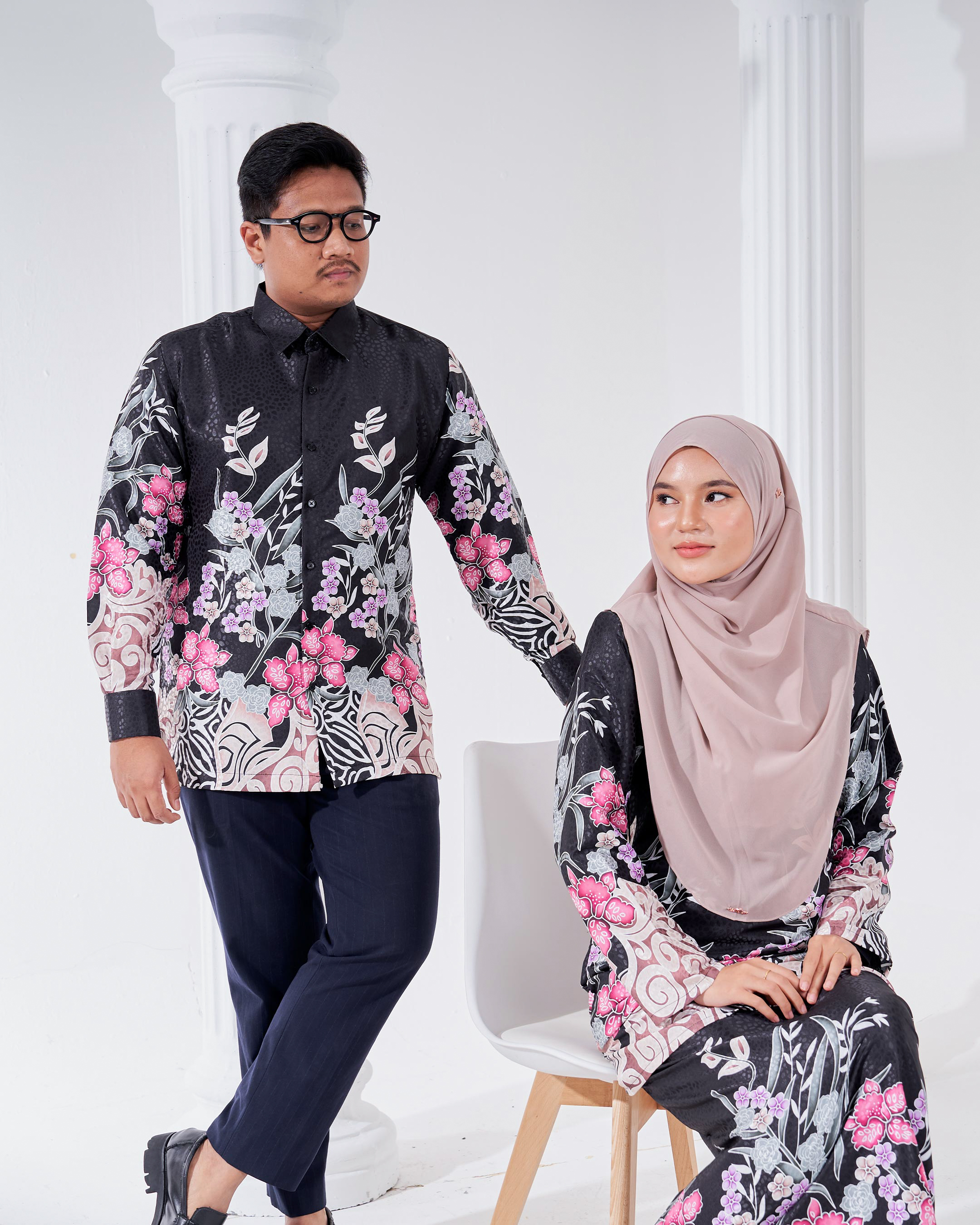 Baju Kemeja Batik Sultan 3.0 - Kirana Black - Image 6