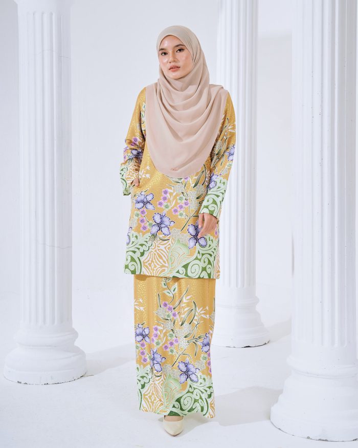 Baju Kurung Moden Batik Sultanah 3.0 - Kirana Gold