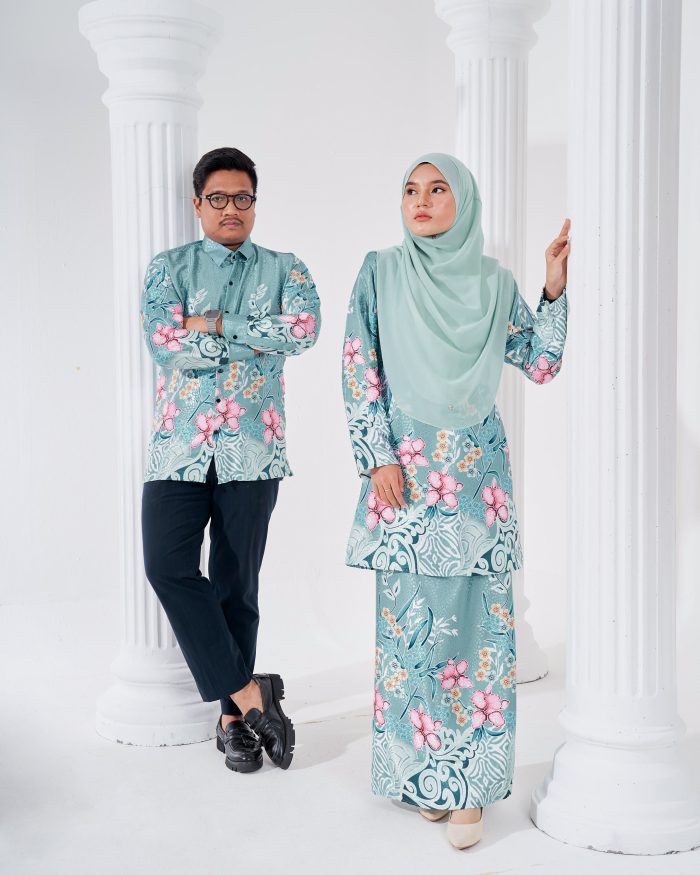 Baju Kurung Moden Batik Sultanah 3.0 - Kirana Mint - Image 6
