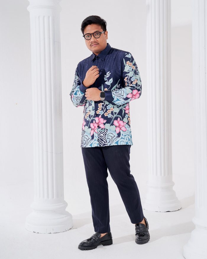 Baju Kemeja Batik Sultan 3.0 - Kirana Navy Blue