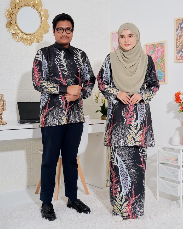 Baju Kurung Moden Batik Sultanah 3.0 - Sakti Black Beauty - Image 6