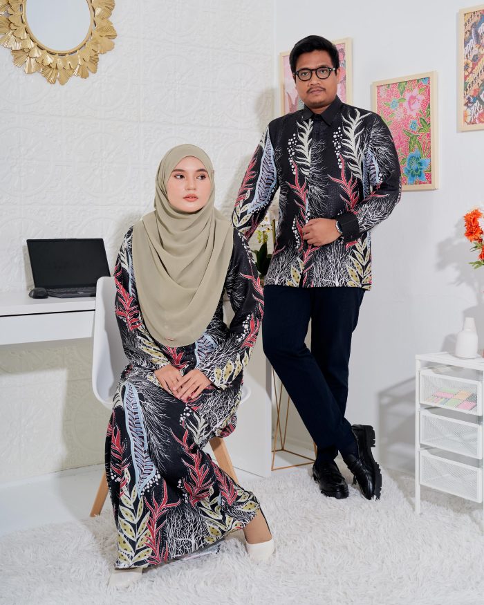 Baju Kurung Moden Batik Sultanah 3.0 - Sakti Black Beauty - Image 7