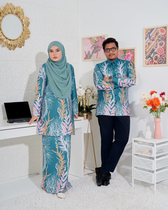 Baju Kurung Moden Batik Sultanah 3.0 - Sakti Teal Tiffany - Image 7