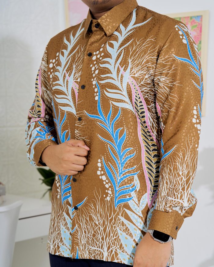 Baju Kemeja Batik Sultan 3.0 - Sakti Bronze Brown - Image 6