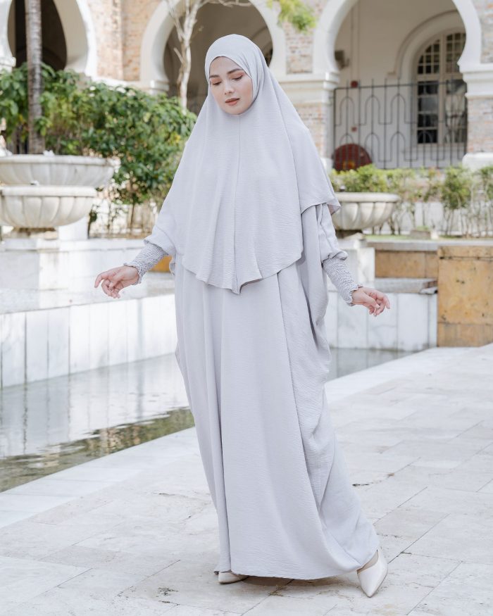 Abaya Kaftan Reyfa - Abalone Grey - Image 3