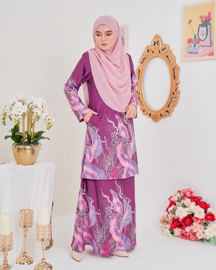 Baju Kurung Moden Batik Sultanah 4.0 - Akasia Purple Orchid - Image 2