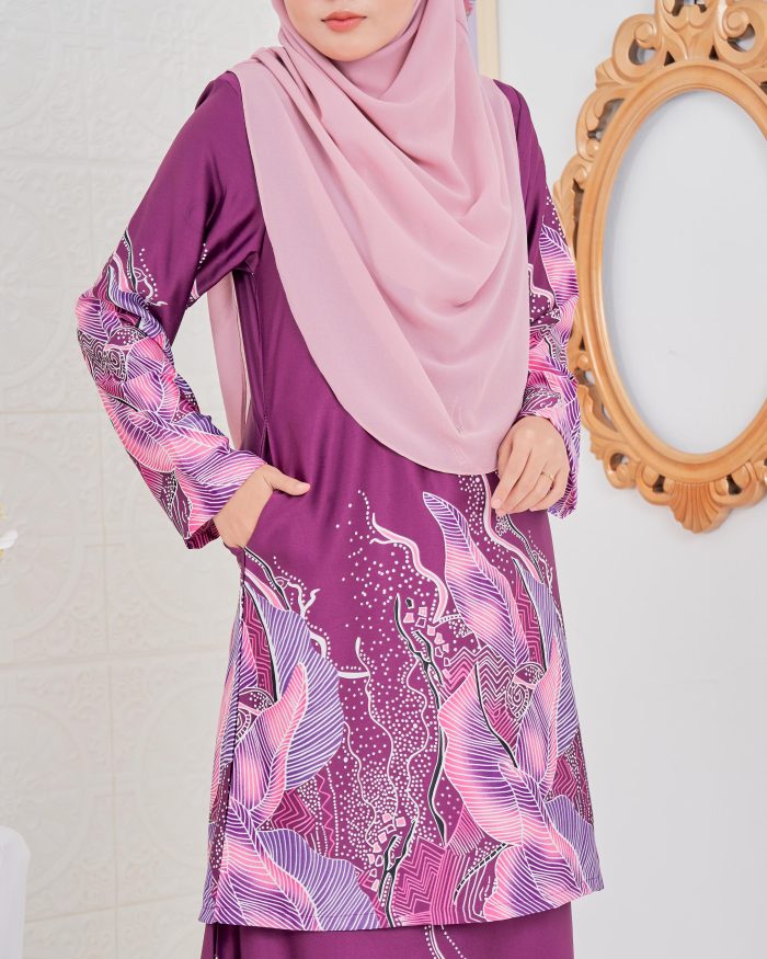 Baju Kurung Moden Batik Sultanah 4.0 - Akasia Purple Orchid - Image 4
