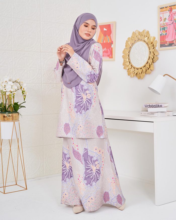 Baju Kurung Moden Batik Sultanah 3.0 - Arjuna Silver Sage