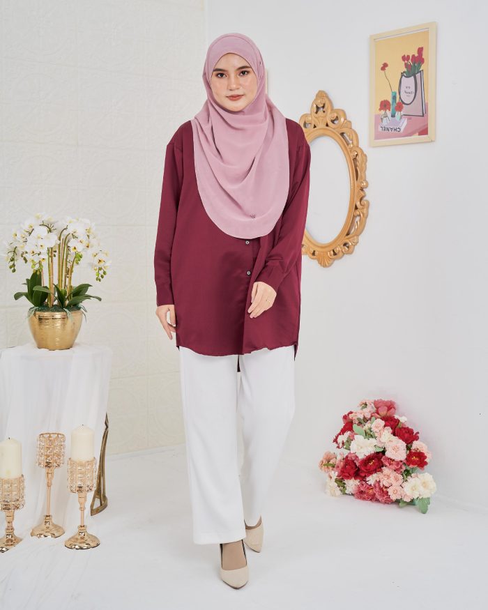 Blouse Satin Ruby - Currant Red - Image 2