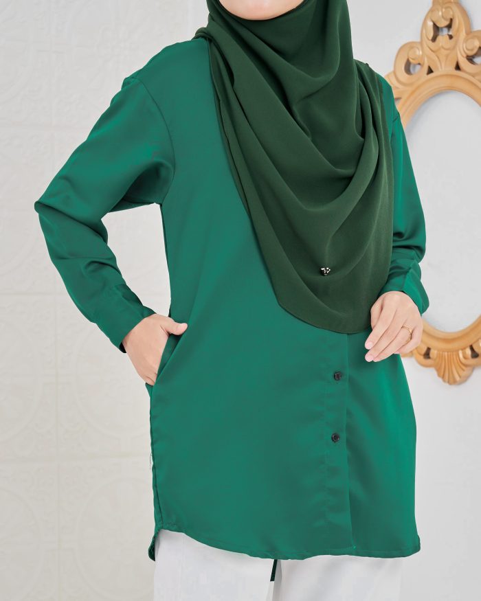 Blouse Satin Ruby - Emerald Green - Image 4
