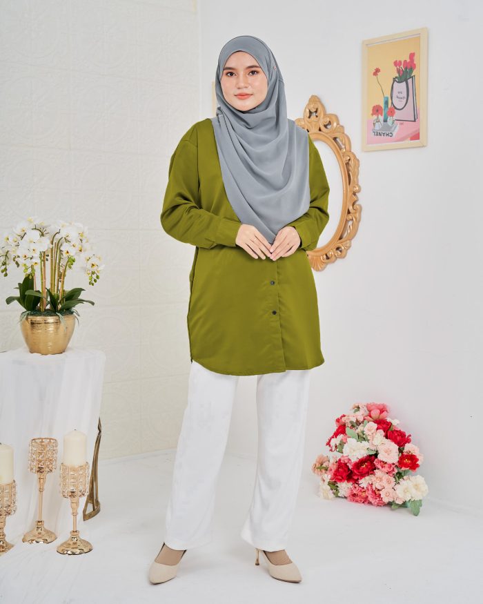 Blouse Satin Ruby - Juniper Green