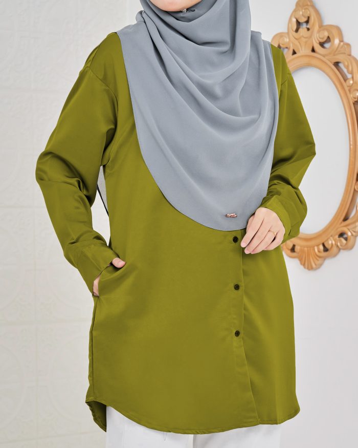 Blouse Satin Ruby - Juniper Green - Image 5