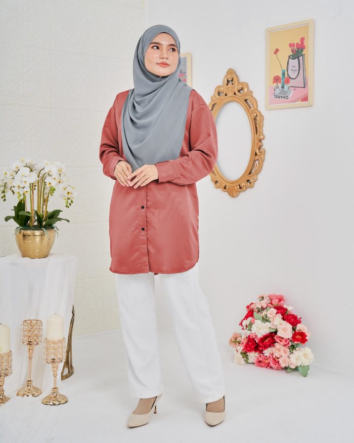Blouse Satin Ruby - Rasberry Bellini
